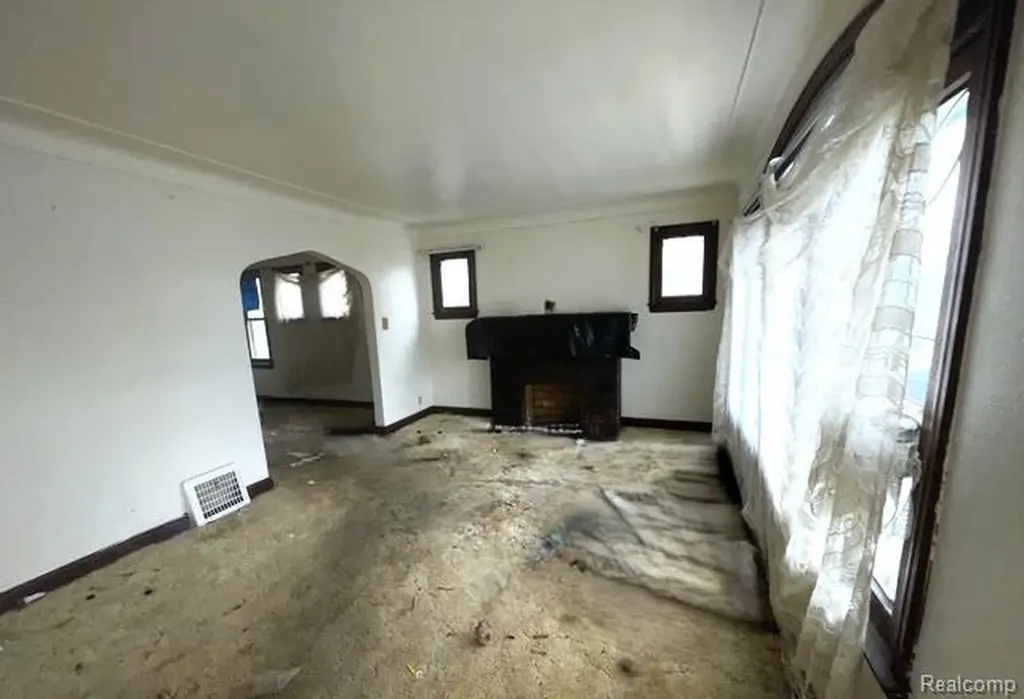 14777 Fairmount Drive Detroit City MI 48205