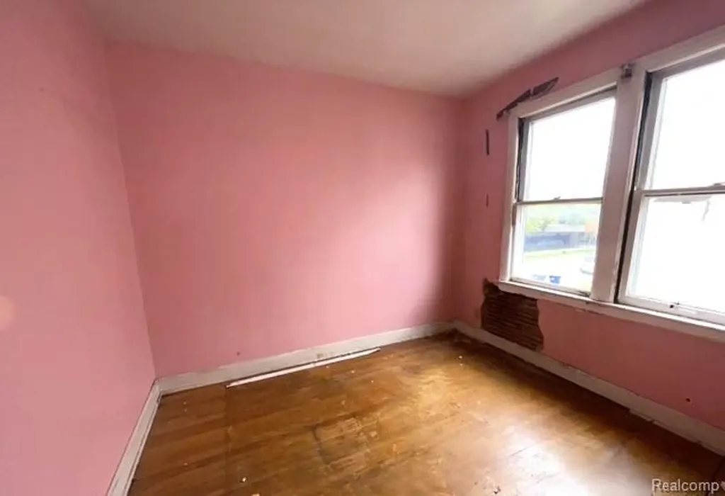 14777 Fairmount Drive Detroit City MI 48205