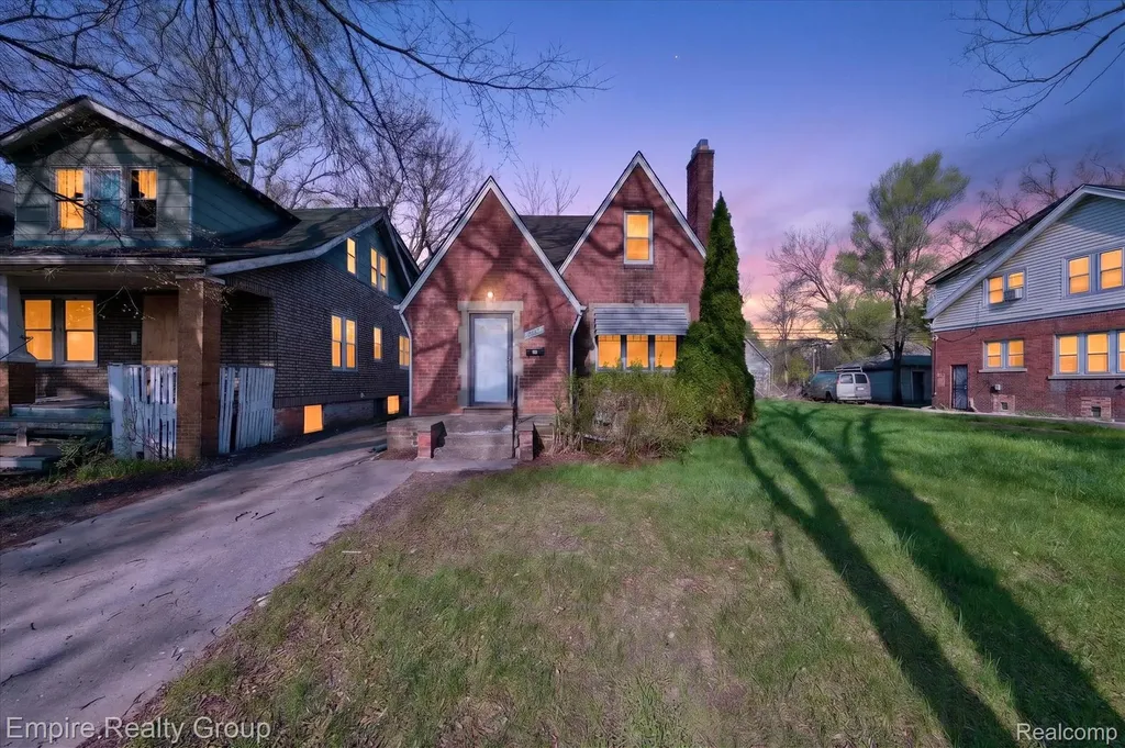19345 Omira Street Detroit City MI 48203