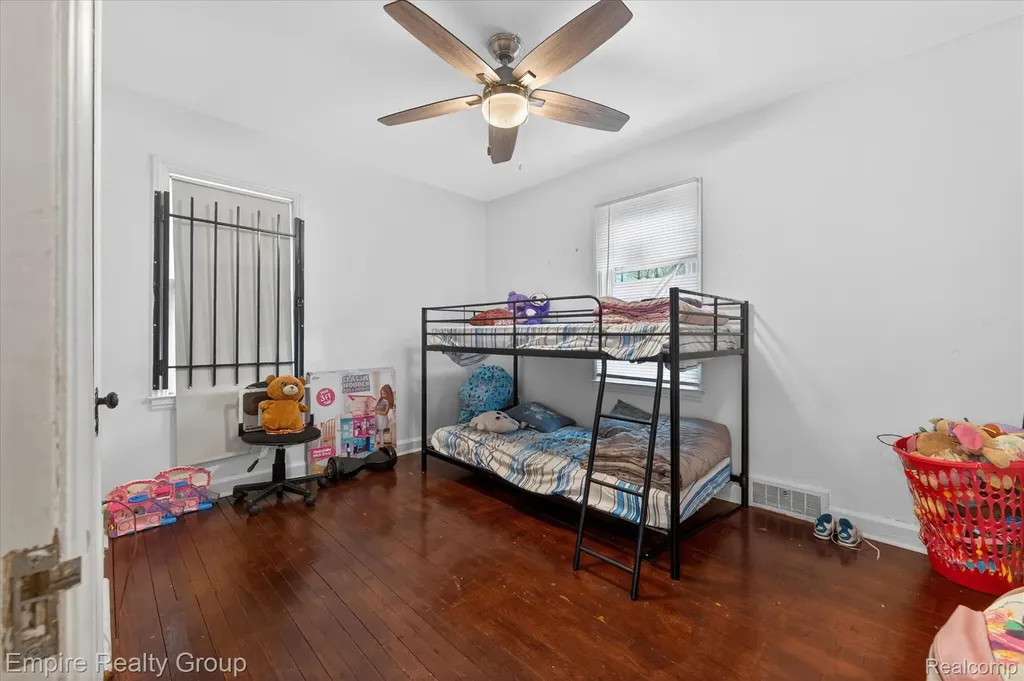 19345 Omira Street Detroit City MI 48203