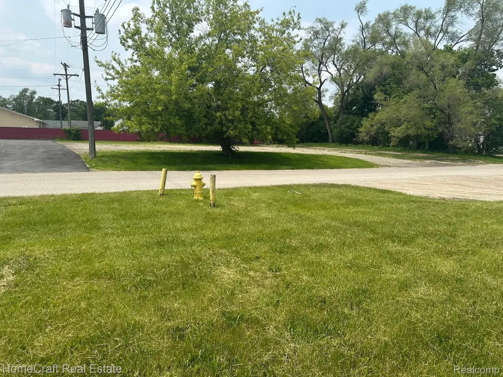 490 Greenlawn Street Ypsilanti City MI 48198