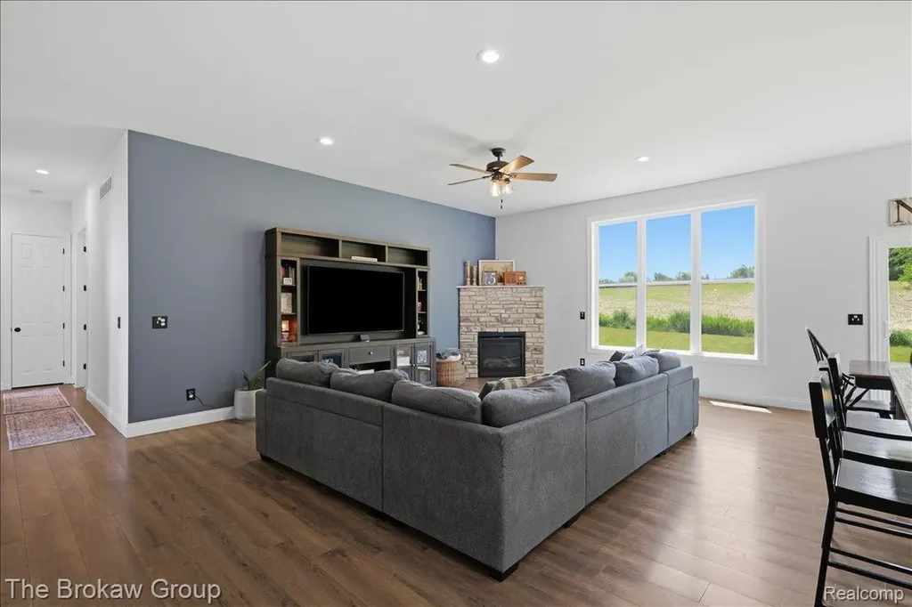 5363 Pebble Beach Drive Metamora Village MI 48455