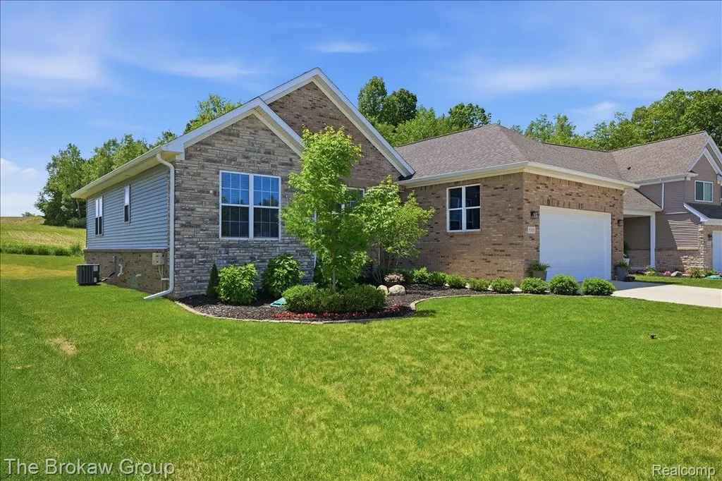 5363 Pebble Beach Drive Metamora Village MI 48455