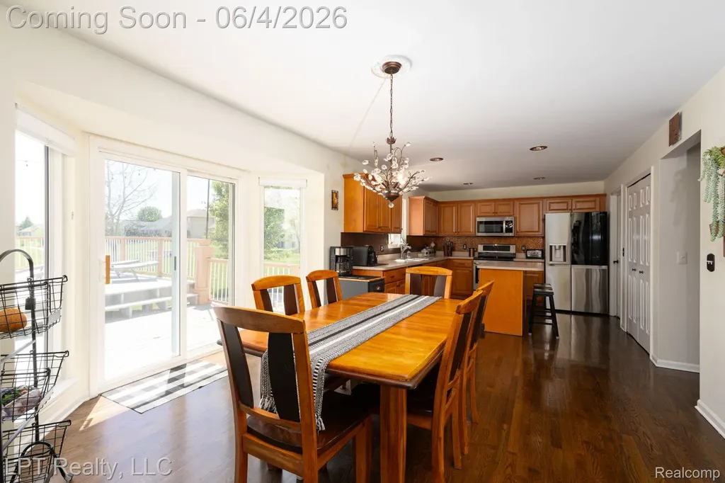 1366 Hidden Wood Court Grand Blanc Charter Township MI 48439