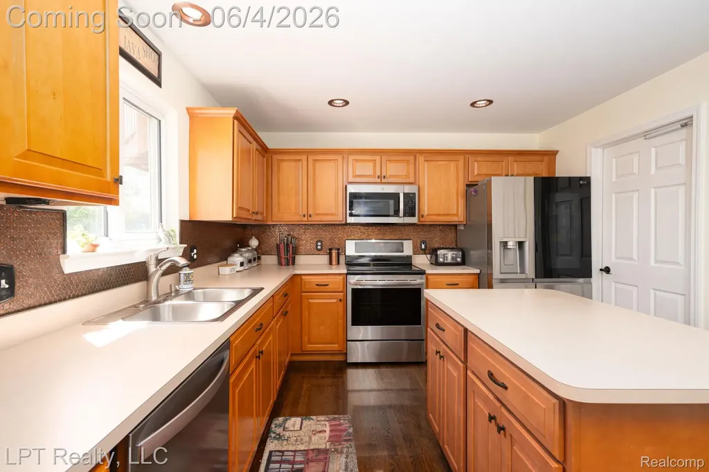 1366 Hidden Wood Court Grand Blanc Charter Township MI 48439
