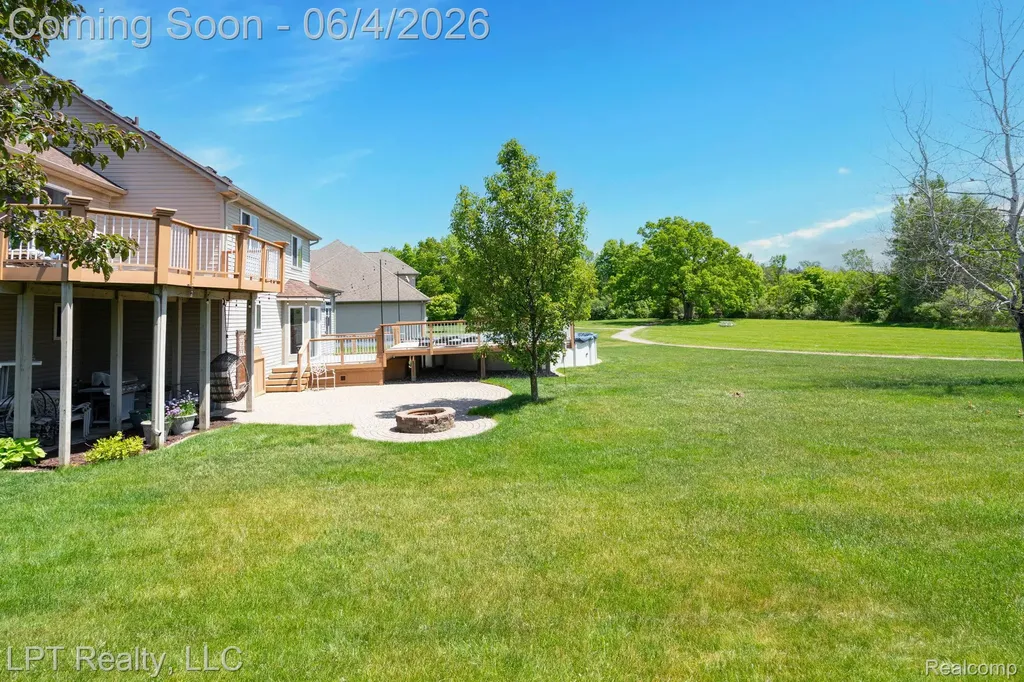 1366 Hidden Wood Court Grand Blanc Charter Township MI 48439