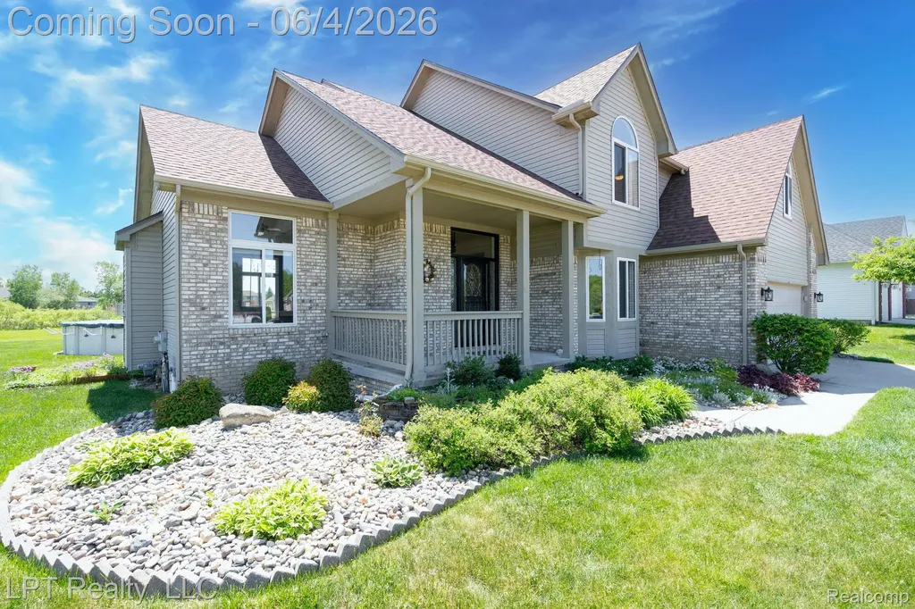 1366 Hidden Wood Court Grand Blanc Charter Township MI 48439