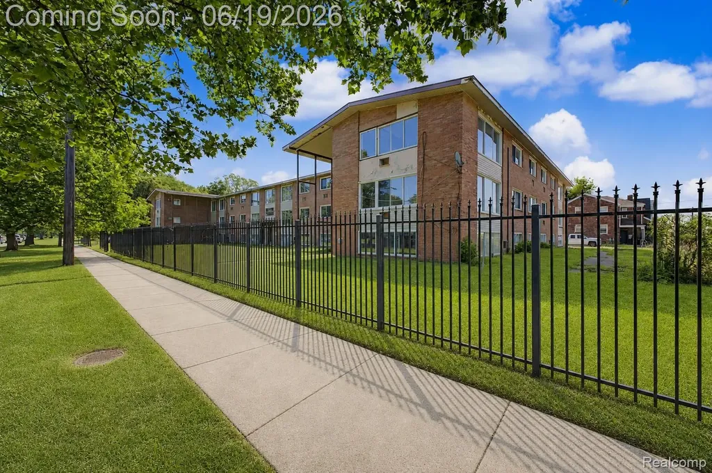 14440 Frankfort Street Detroit City MI 48224