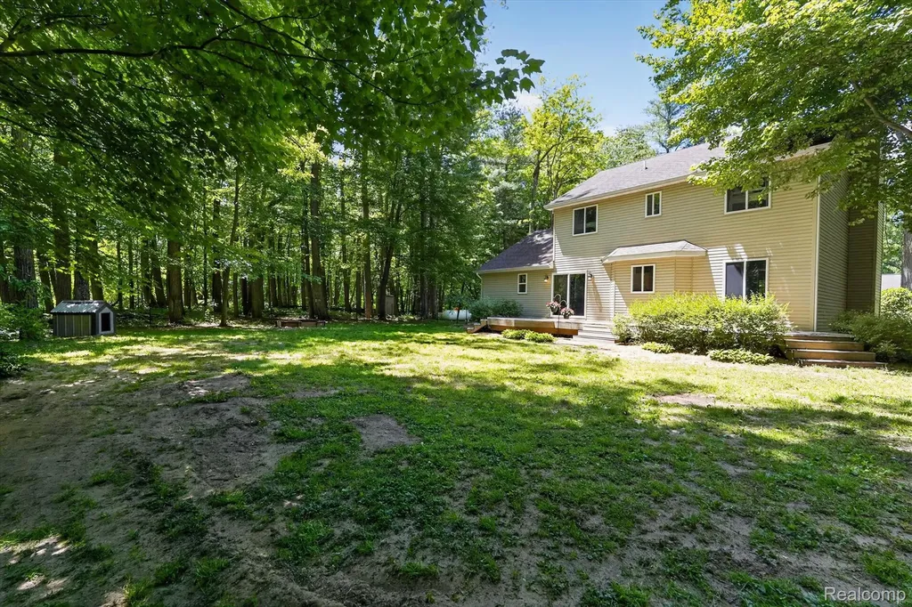 15129 Locust Grove Drive Argentine Township MI 48418