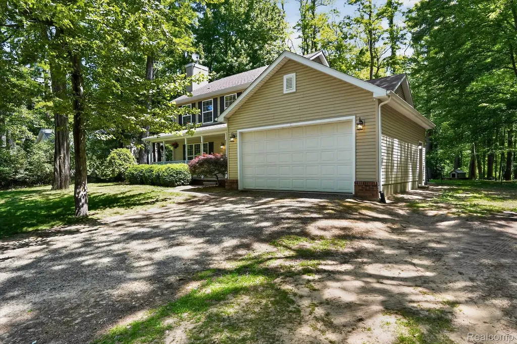 15129 Locust Grove Drive Argentine Township MI 48418