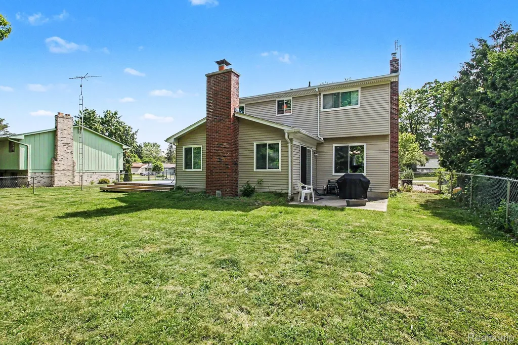5302 Mill Wheel Drive Grand Blanc Charter Township MI 48439