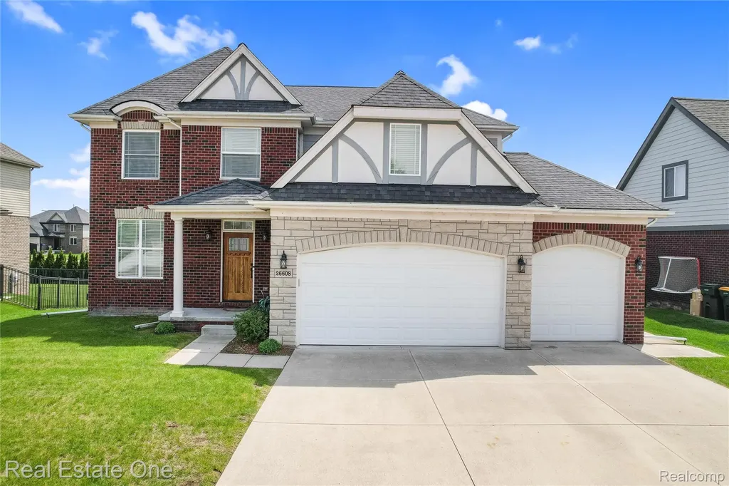 26608 Fountain View Boulevard Chesterfield Township MI 48051