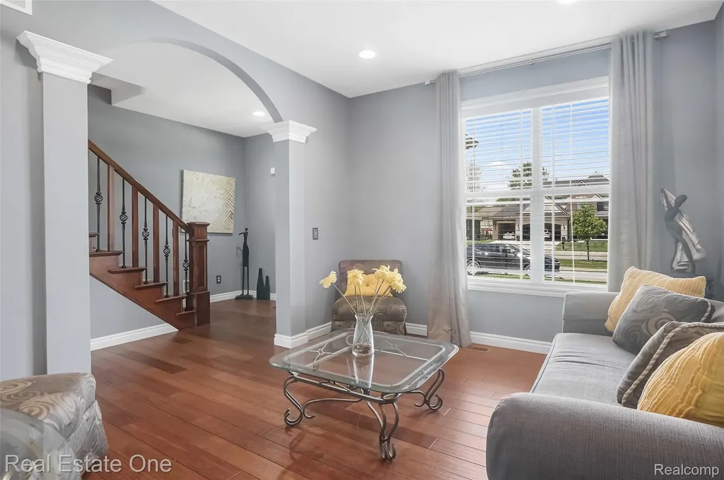 26608 Fountain View Boulevard Chesterfield Township MI 48051