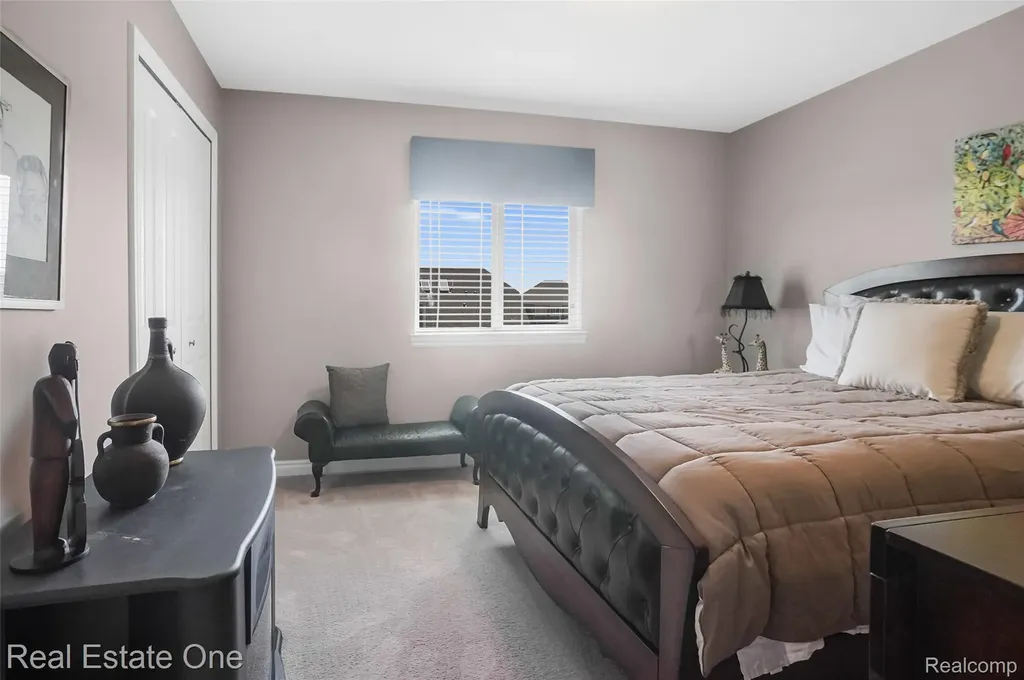 26608 Fountain View Boulevard Chesterfield Township MI 48051