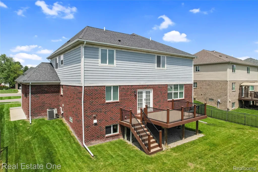 26608 Fountain View Boulevard Chesterfield Township MI 48051