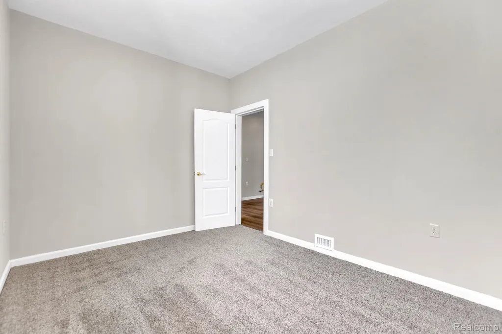 4050 Lillibridge Street Detroit City MI 48214