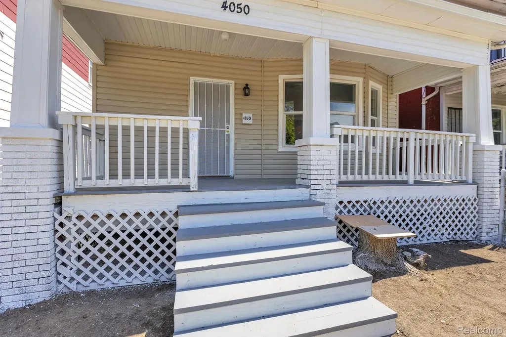 4050 Lillibridge Street Detroit City MI 48214
