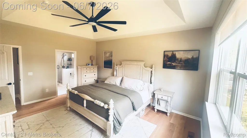 16437 Sleepy Hollow Drive Fenton Charter Township MI 48430