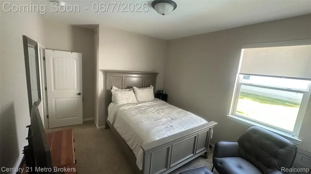 16437 Sleepy Hollow Drive Fenton Charter Township MI 48430