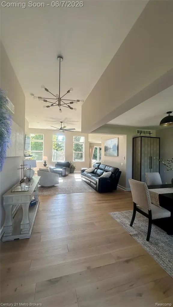 16437 Sleepy Hollow Drive Fenton Charter Township MI 48430