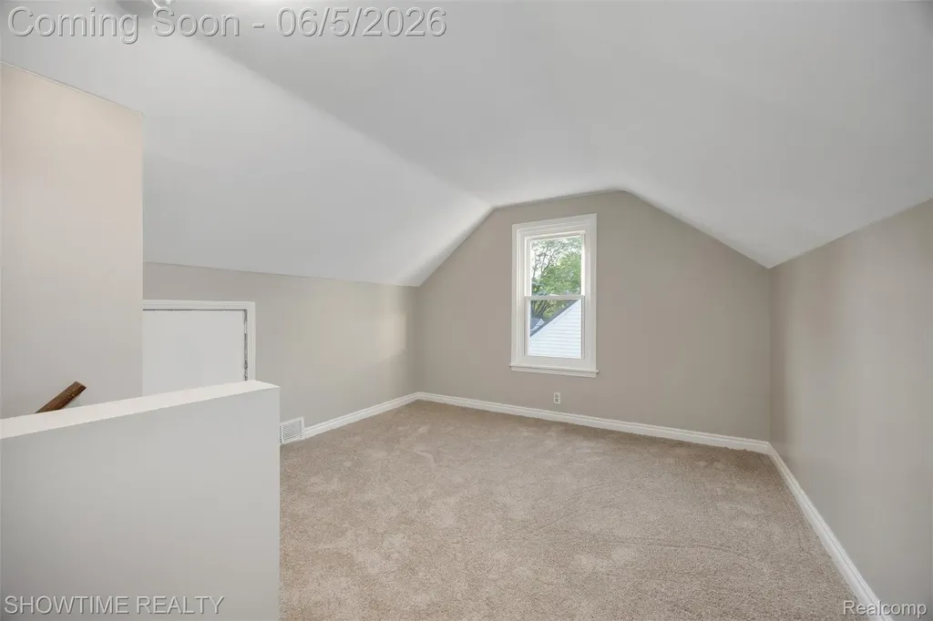 23101 Shakespeare Avenue Eastpointe City MI 48021