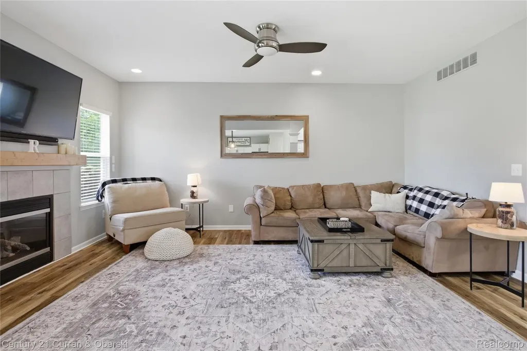 23537 Crescent Ridge Drive Huron Charter Township MI 48164