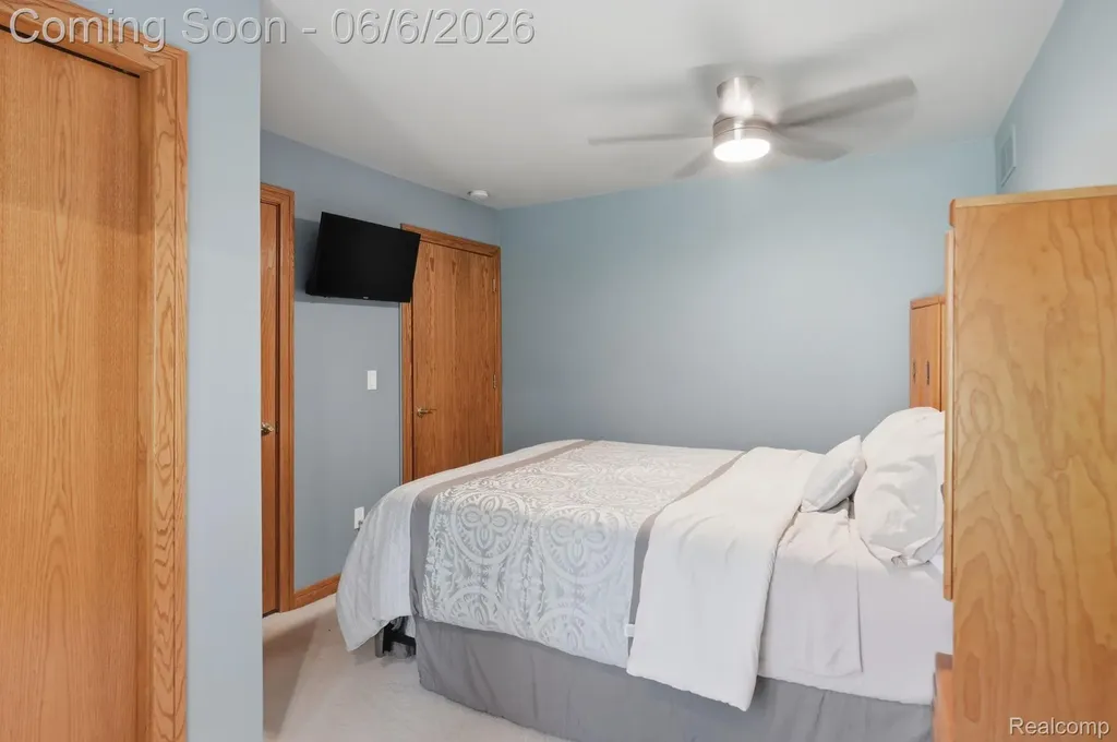 356 Avanti Lane Highland Charter Township MI 48357