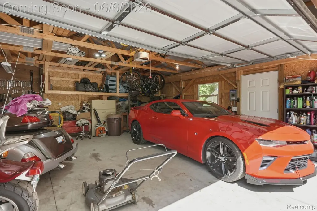 356 Avanti Lane Highland Charter Township MI 48357