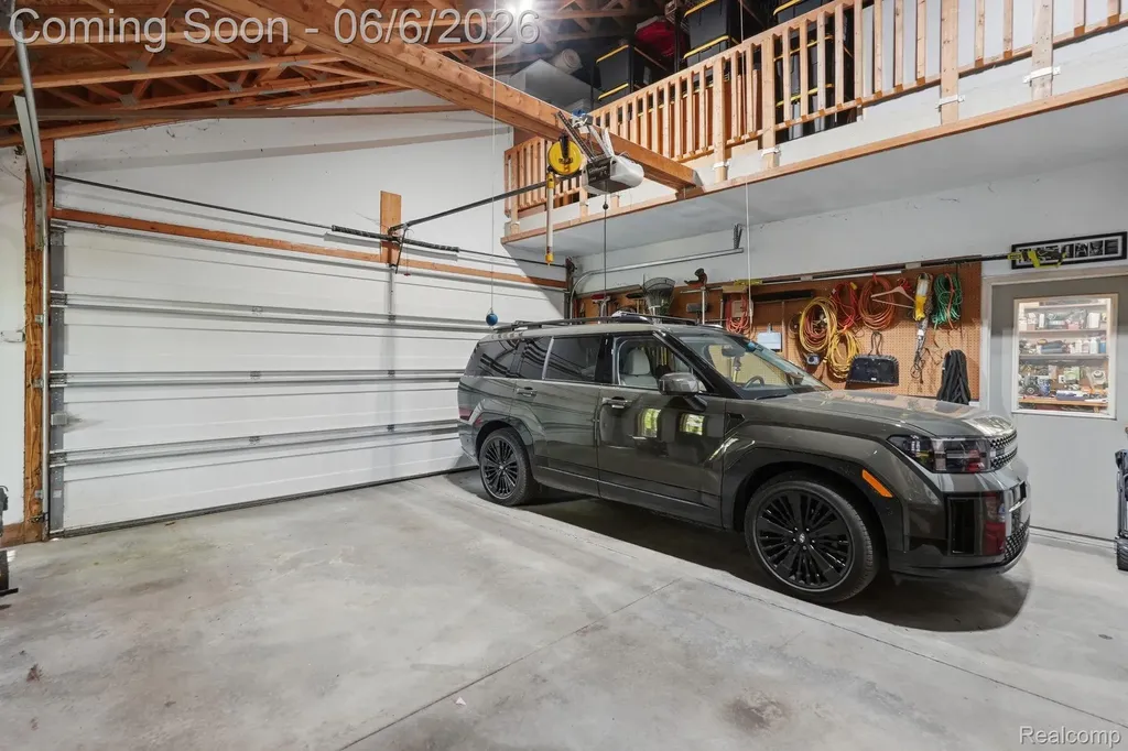 356 Avanti Lane Highland Charter Township MI 48357