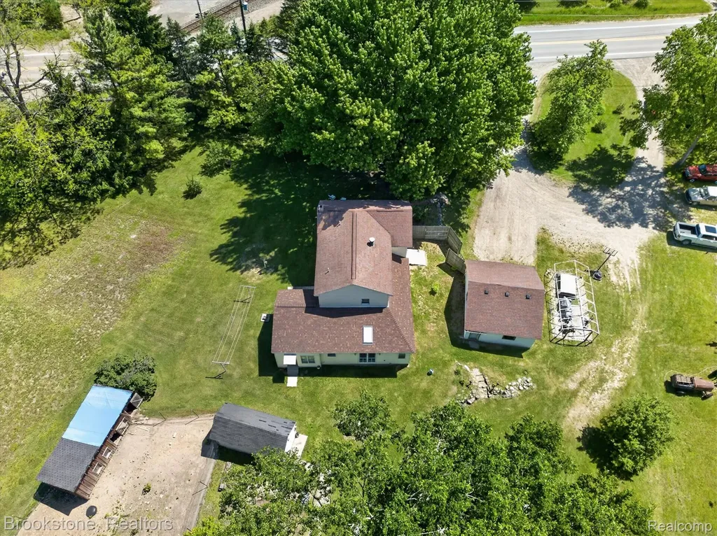 9455 Andersonville Road Springfield Charter Township MI 48346