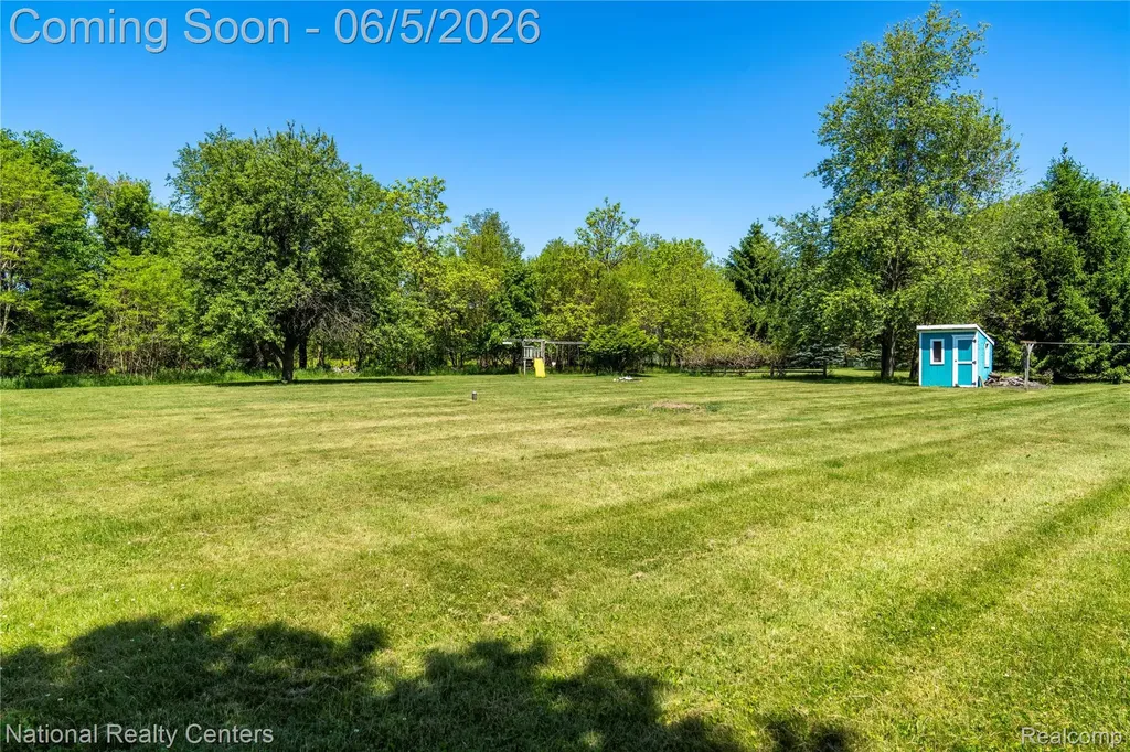 7191 Nicholson Road Conway Township MI 48836