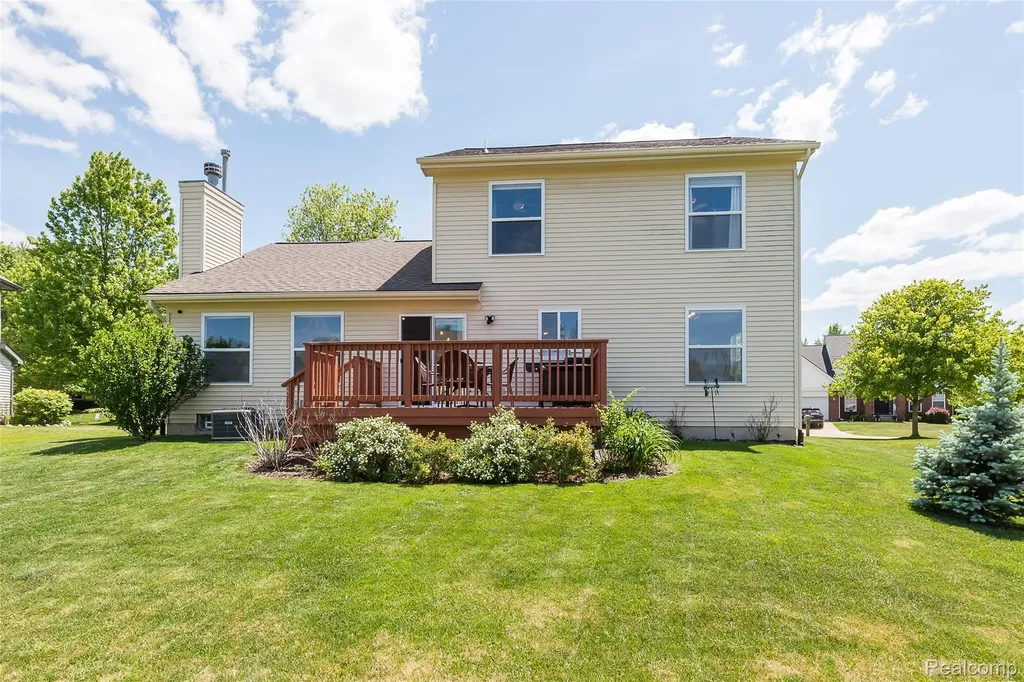 3145 Stillriver Drive Genoa Township MI 48843