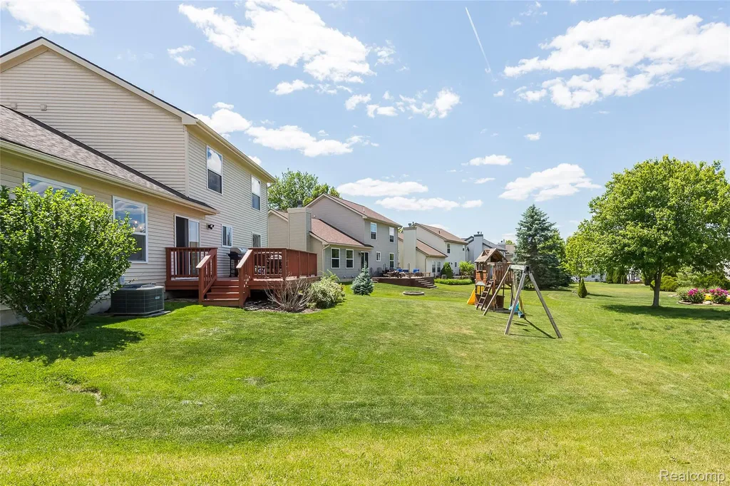 3145 Stillriver Drive Genoa Township MI 48843