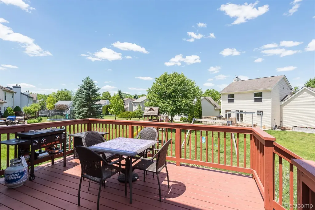 3145 Stillriver Drive Genoa Township MI 48843