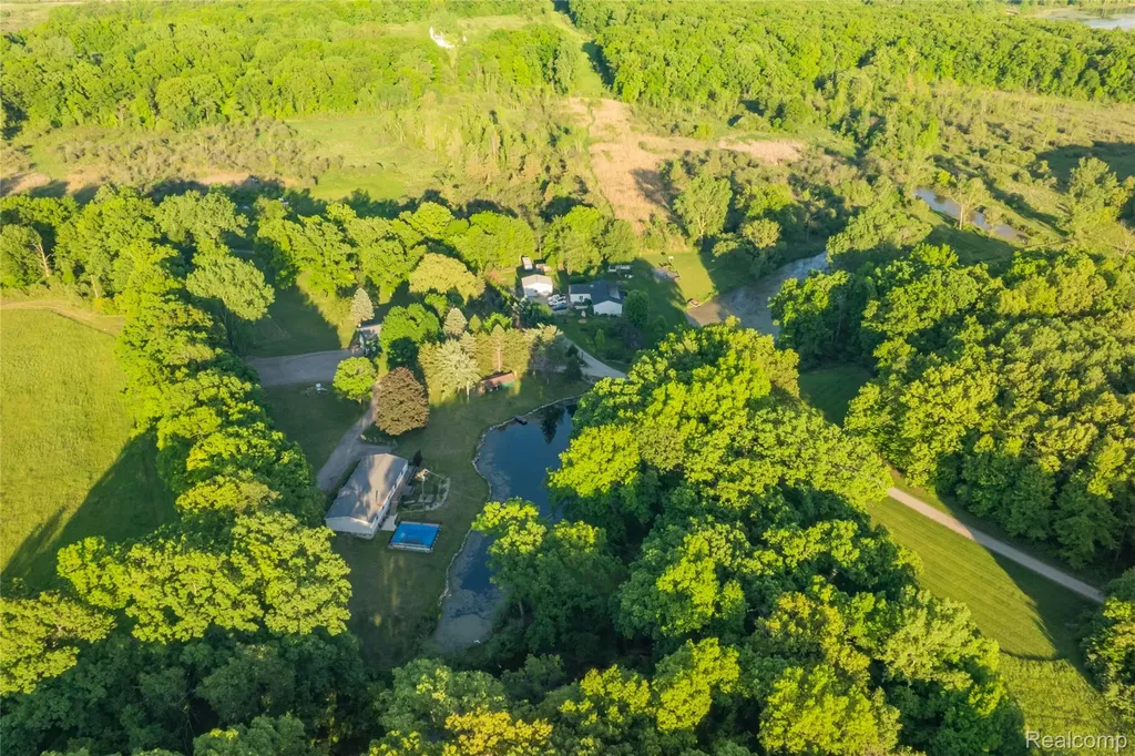 8460 Fish Lake Road Holly Township MI 48442