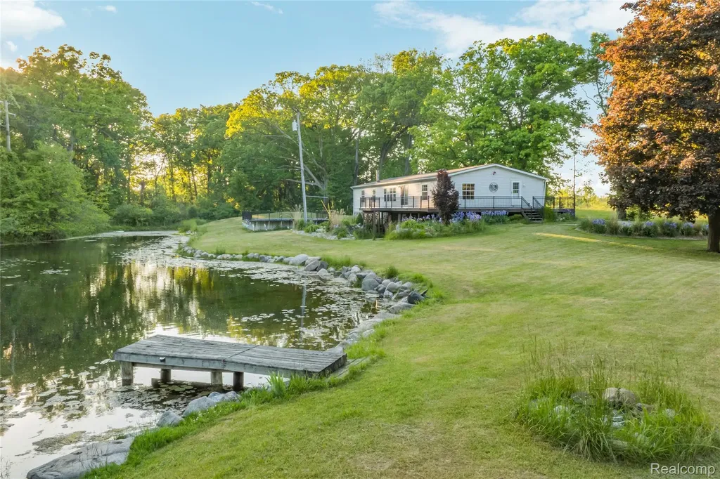 8460 Fish Lake Road Holly Township MI 48442