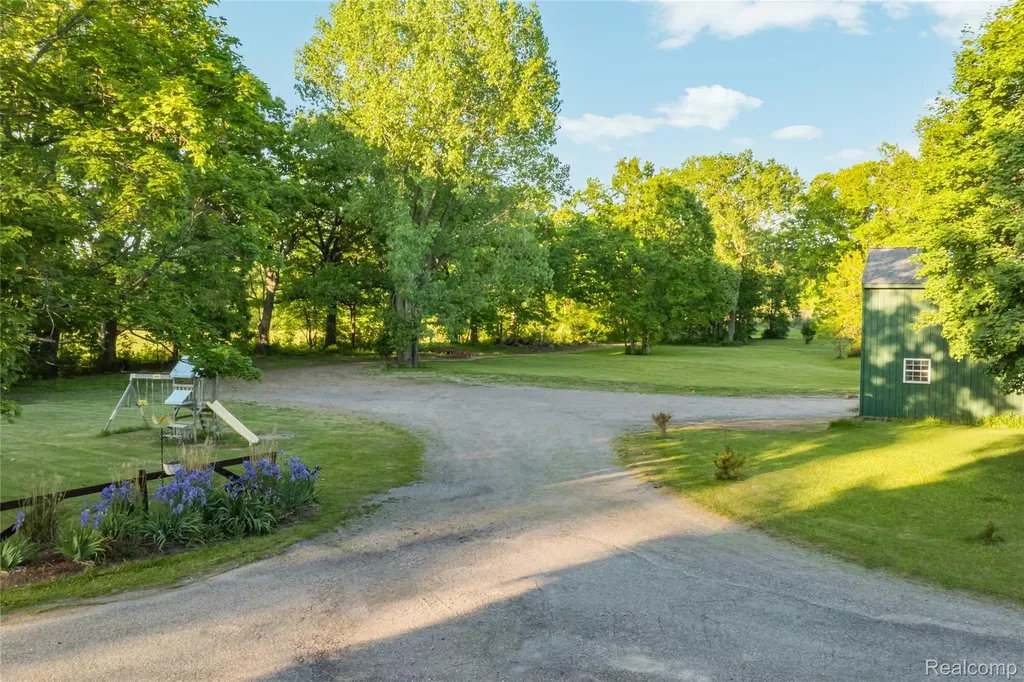 8460 Fish Lake Road Holly Township MI 48442
