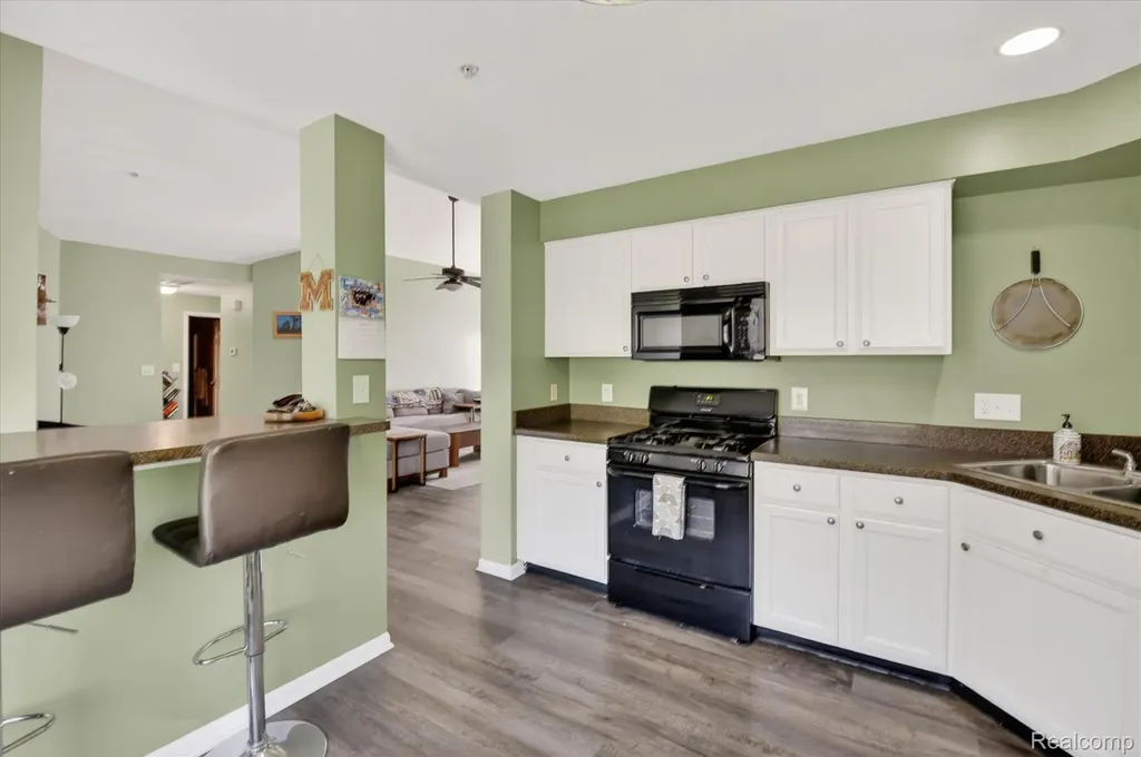 1641 Coburn Drive Ann Arbor City MI 48108