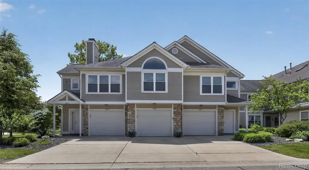 1641 Coburn Drive Ann Arbor City MI 48108