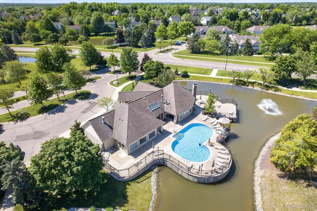 1641 Coburn Drive Ann Arbor City MI 48108