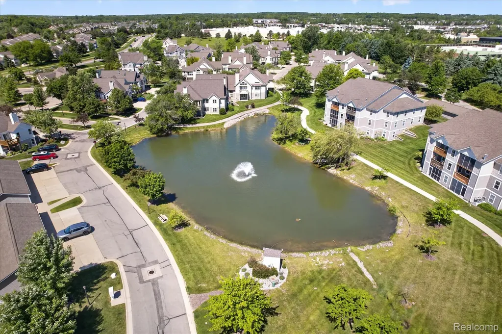 1641 Coburn Drive Ann Arbor City MI 48108