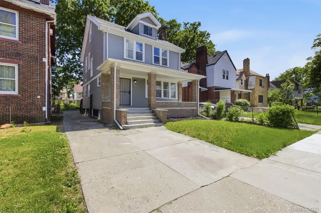 2025 Lawrence Street Detroit City MI 48206