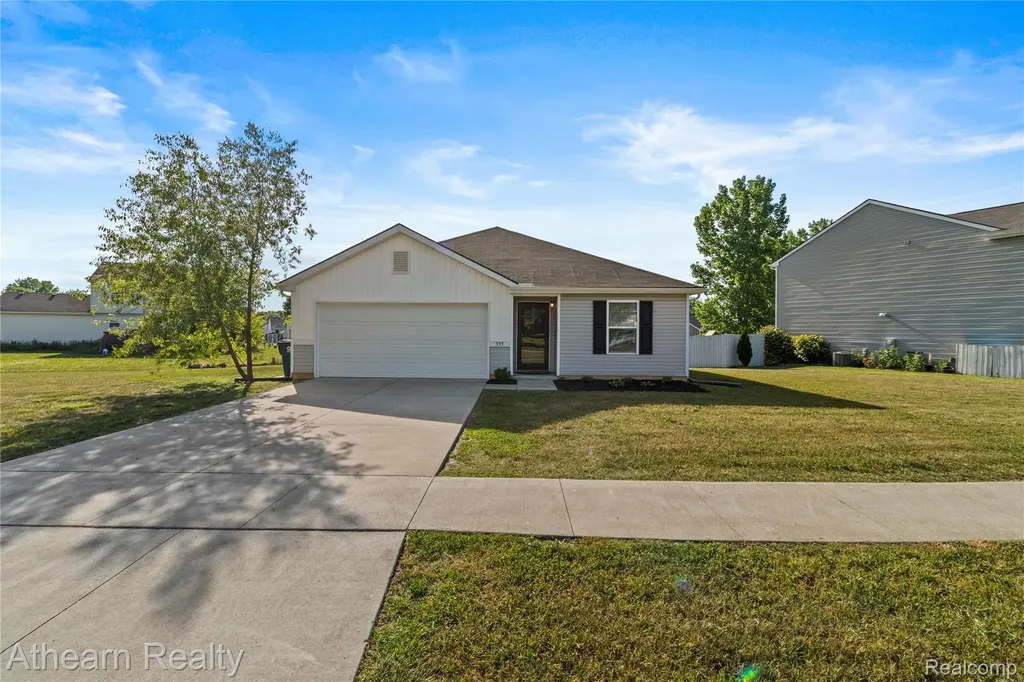 595 Rockway Drive Linden City MI 48451