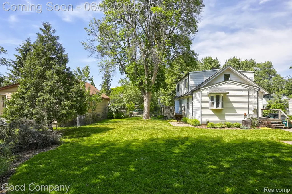 1564 Browning Street Ferndale City MI 48220