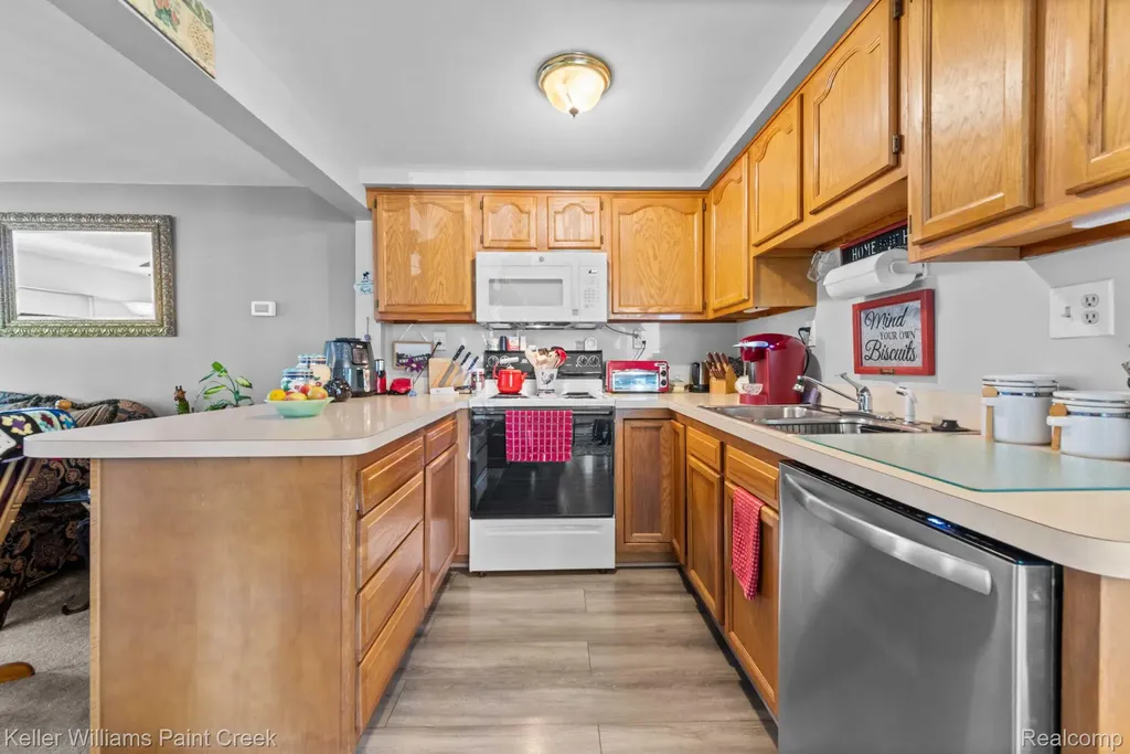 3100 Vincent Road Clyde Township MI 48049