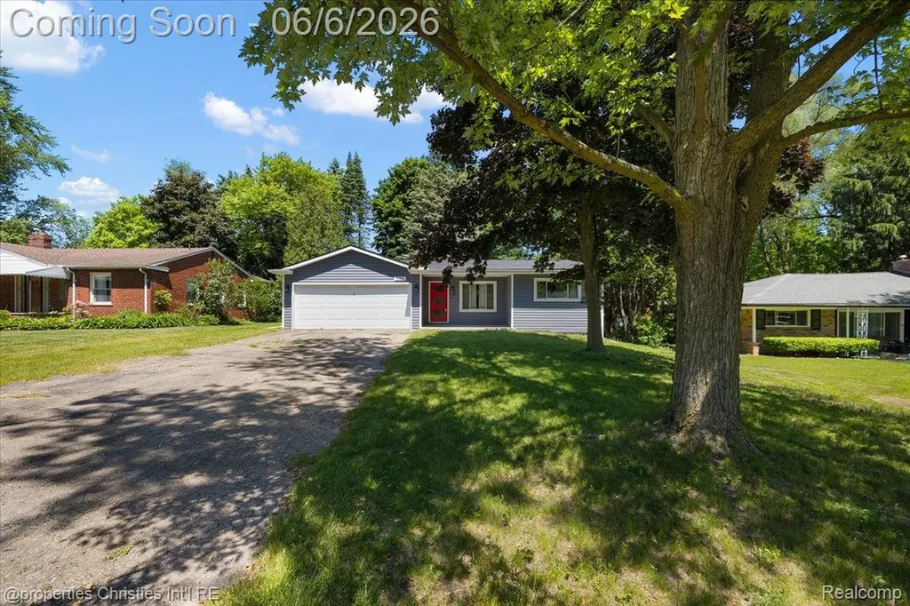 2255 Bedford Road Bloomfield Hills City MI 48302