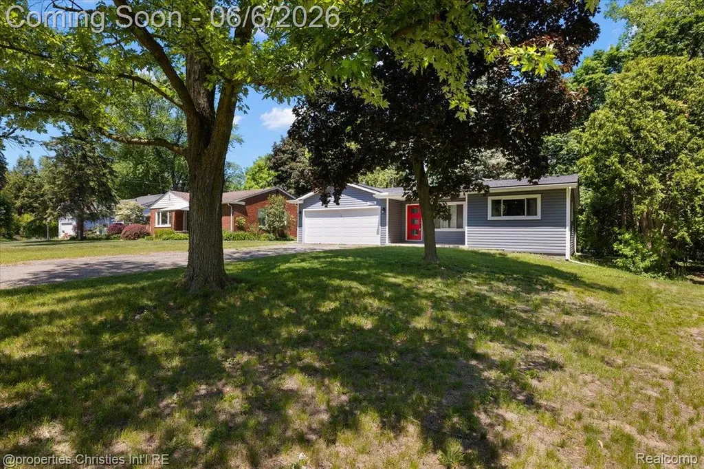 2255 Bedford Road Bloomfield Hills City MI 48302