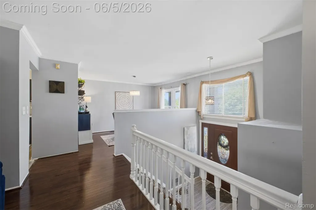 40435 Oak Tree Novi City MI 48375