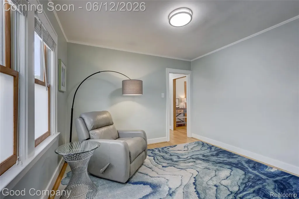 419 E 5th Street Royal Oak City MI 48067