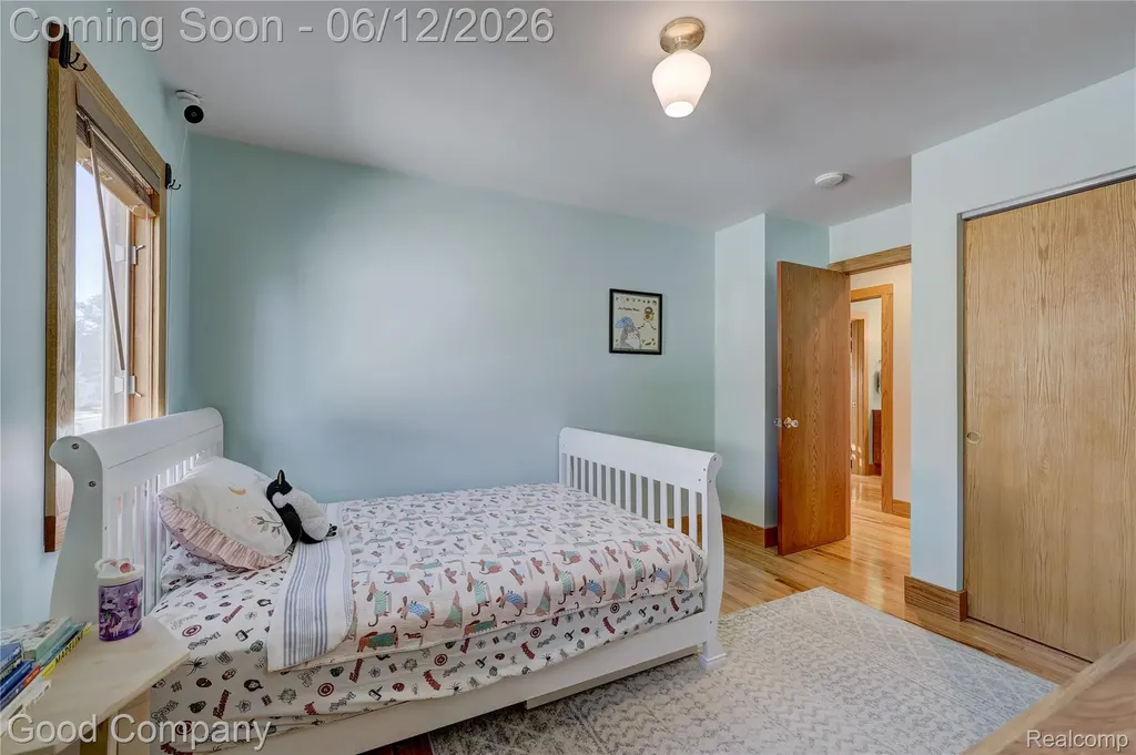 419 E 5th Street Royal Oak City MI 48067